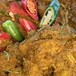 แกงคั่วซี่โครงกระดูกหมู