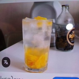 สับปะรดโซดา