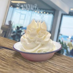 วิปปิ้งครีม