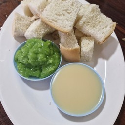 ขนมปังสังขยา+นมข้น