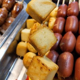 ลูกชิ้นเต้าหู้ปลา