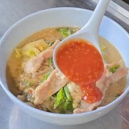 สุกี้ กวางตุ้ง น้ำจิ้มซอส