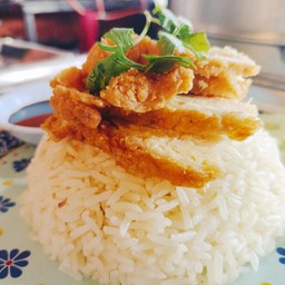 ข้าวมันไก่ทอด