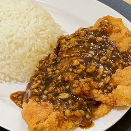 ปลาทอดกระเทียม