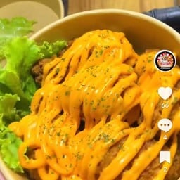 ปุ๊กกี้มาม่าเผ็ดเกาหลี  ไก่ทอดซอสเกาหลี