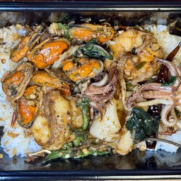 ข้าวกะเพราทะเล