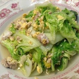 ผัดผักกาดใส่น้ำมันหอย(ราดข้าว)