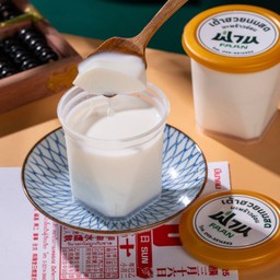 เต้าฮวยนมสดมะพร้าวอ่อน