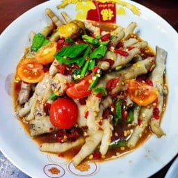ส้มตำ ยำแซ่บ by หมวย