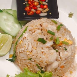 อิ่มอร่อยตามสั่ง สายกลาง