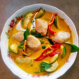 แกงเขียวหวานลูกชิ้นปลา Vegan