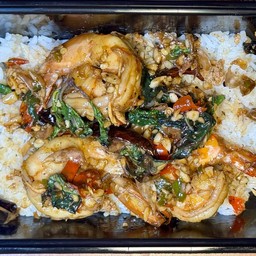 ข้าวกะเพราแห้งกุ้ง