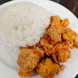 ข้าวหน้าไก่ทอดกรอบดั้งเดิม