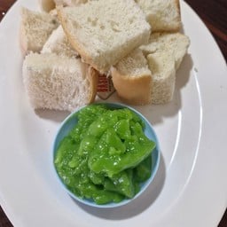 ขนมปังสังขยา