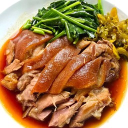 ขาหมูเนื้อหนัง