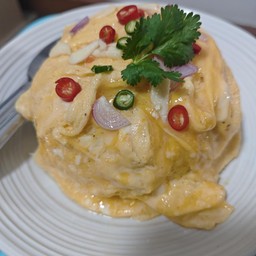 ข้าวไข่ข้นพริกน้ำปลา