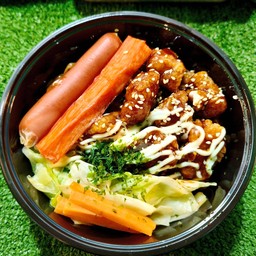 ปูอัดไส้กรอกไก่ทอดซอสกระเทียม