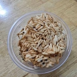 ทานเล่นกรอบๆนัวๆ ไม่หวานมากเป็นความหวานอ่อนๆ อยู่ในตัวข้าว มันเริ่ดค่ะ