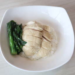 ข้าวหน้าไก่นึ่ง  蒸鸡肉盖饭 Steamed Chicken & Rice