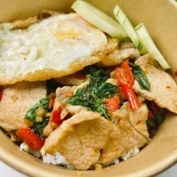 กะเพราอีอ้วน