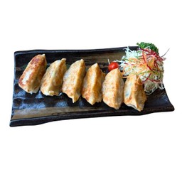 เกี๊ยวซ่า 6 ชิ้น