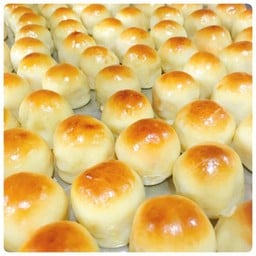 ขนมเปี๊ยะนมสด ไส้ทุเรียนไข่เค็ม 12 ชิ้น