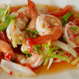 ยำกุ้งสุก