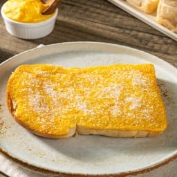 ยอดชาปังปิ้งหน้าเนยน้ำตาล