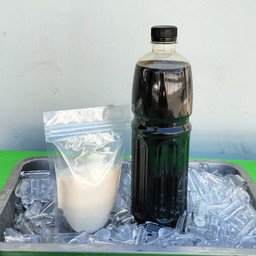 โอเลี้้ยง ยกล้อ-ขวดใหญ่  1ลิตร