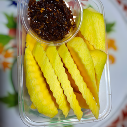 มะม่วงเปรี้ยว น้ำปลาหวาน