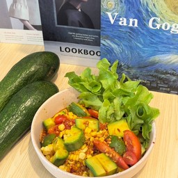 ตำอะโวคาโดข้าวโพด