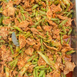 พริกแกงหมู