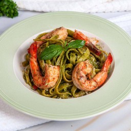 เฟตตูชินี่ซอสเพสโต้กุ้งEz