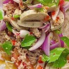 ยำวุ้นเส้นหมูสับ หมูยอ