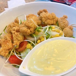 สลัดไก่ป๊อบ