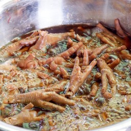 ตีนไก่ตุ๋นพิเศษ