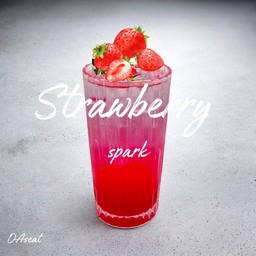 Strawberry lemonade sparking