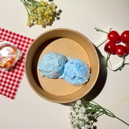 กรีกโยเกิร์ต รสบลูสไปร์ ไซร์ L เซ็ตตามใจลูกค้า กรีก 2 ลูก แถมน้ำผึ้งงับ