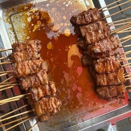 หมูปิ้งโบราณ mrtหน้าปากซอยจรัญ13