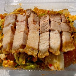 สุกี้แห้ง-หมูกรอบ น้ำจิ้มซีฟู๊ดรสเด็ด