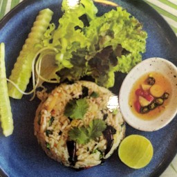 ข้าวผัดคะน้าปลาเค็ม