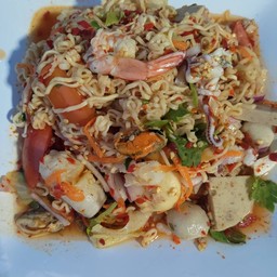 ยำไวไวรวมมิตร