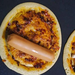 พริกเผา+ไส้กรอก (2ชิ้น)