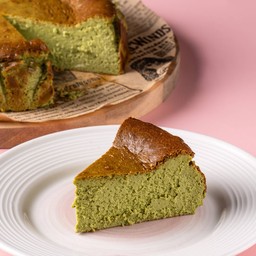 Matcha basque cheese cake 1 pcs  มัทฉะชีสเค้กหน้าไหม้ มัทฉะเข้มข้น หวานน้อย ครีมมี่