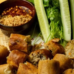 ปอเปี๊อะทอด (ใช้เวลา 10 นาที)