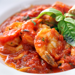 Ravioli Arrabiata w. Shrimp / ลาวิโอลี่ อาราเบียต้ากุ้ง