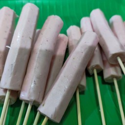 แหนมเอ็นหมูอัดแท่งทอด