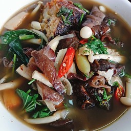 แกงอ่อมเห็ดรวม ปลาดุกย่าง