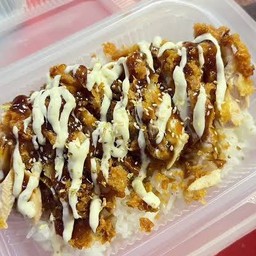 ข้าวหน้าไก่กรอบดับเบิ้ลซอส