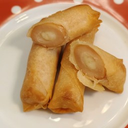 ปอเปี๊ยะไส้กรอกชีส